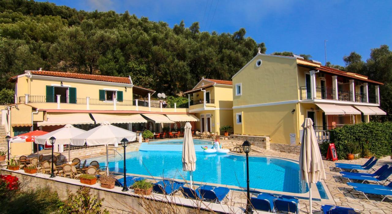 Frosso Apartments Kalami Bay Екстер'єр фото